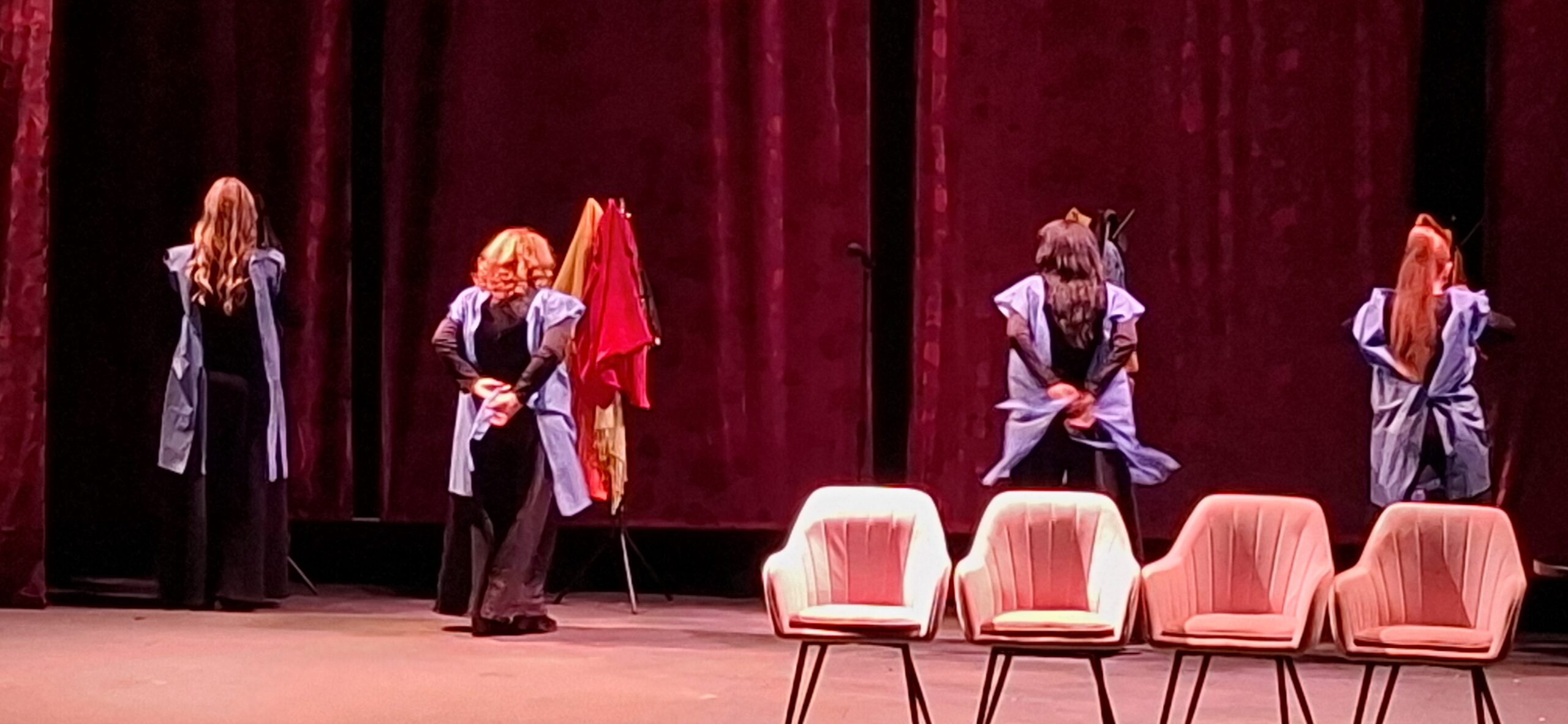 20250906_ginecólogo